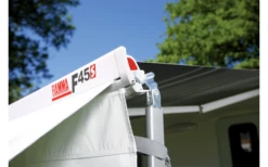 Fiamma F45s 260 Markise Gehäusefarbe Polar White Tuchfarbe Royal Grey 260 Cm -MarkisenWelt Verkaufsgeschäft 811754 5283845